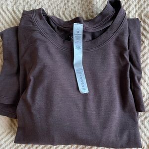 Lululemon shirt